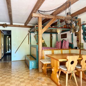 Wohnraum mit Essplatz
